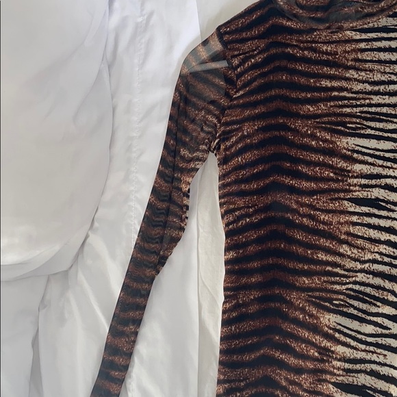 Fashion Nova size small (4) midi dress-worn once - Picture 6 of 6